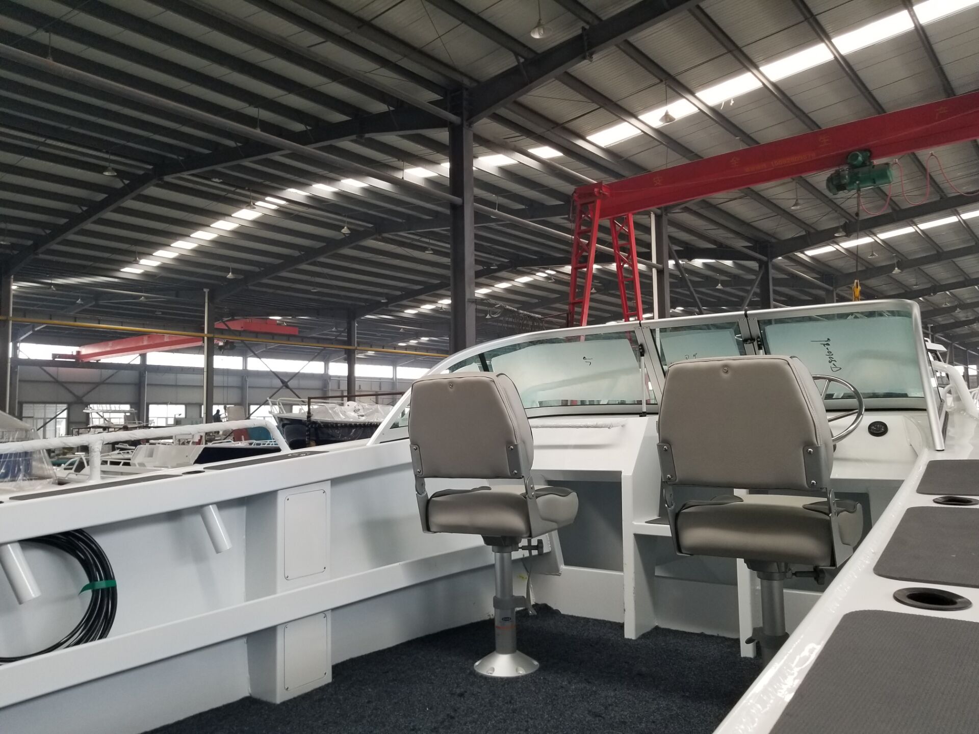 เรือตกปลาอลูมิเนียม 5.5 เมตร เ - Fishing Boat Aluminum บทวิจารณ์และราคา